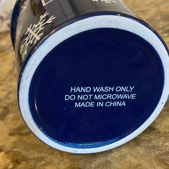 Lowe’s Blue Snowflake Mug - Picture 4 of 6